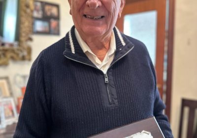 Daniel Méndez, Socio y amigo del Lar