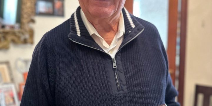 Daniel Méndez, Socio y amigo del Lar