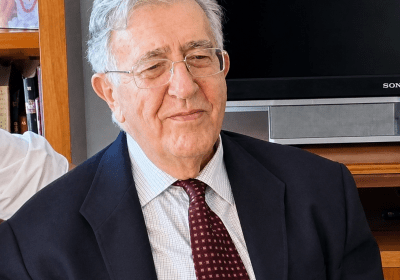 José Andrés Moreno Nogueira, Doctor y Fundador de la SEOM